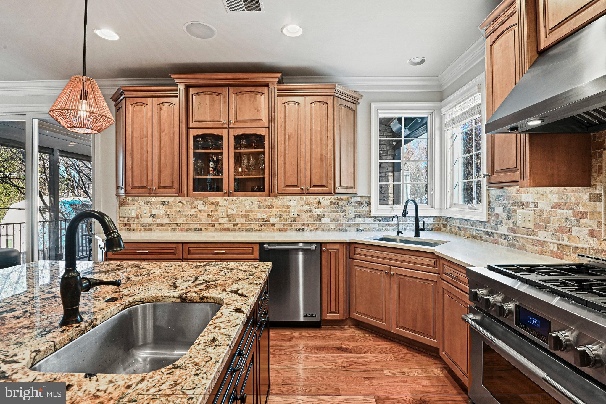 KINGCREST - Residential