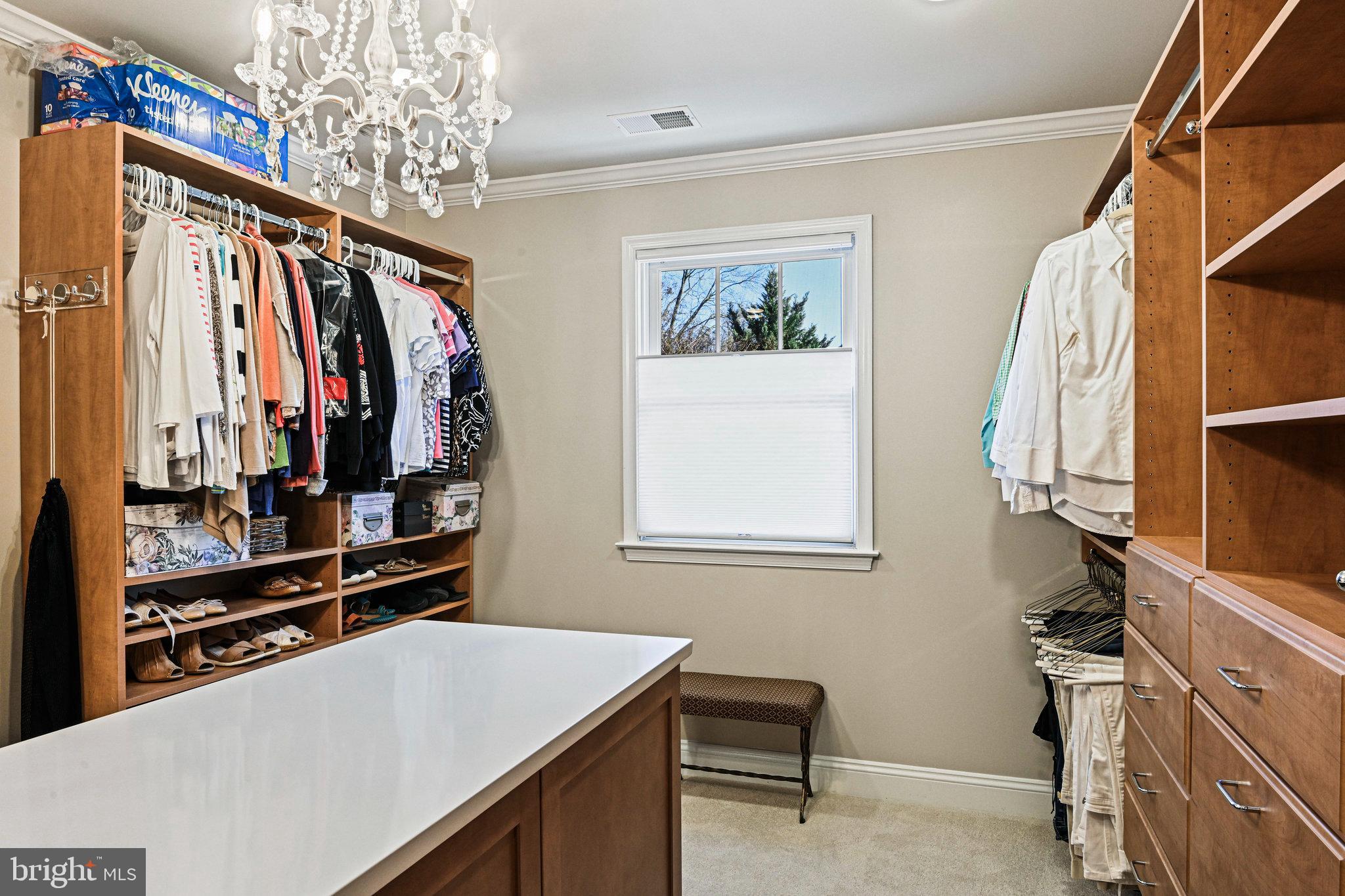 KINGCREST - Residential