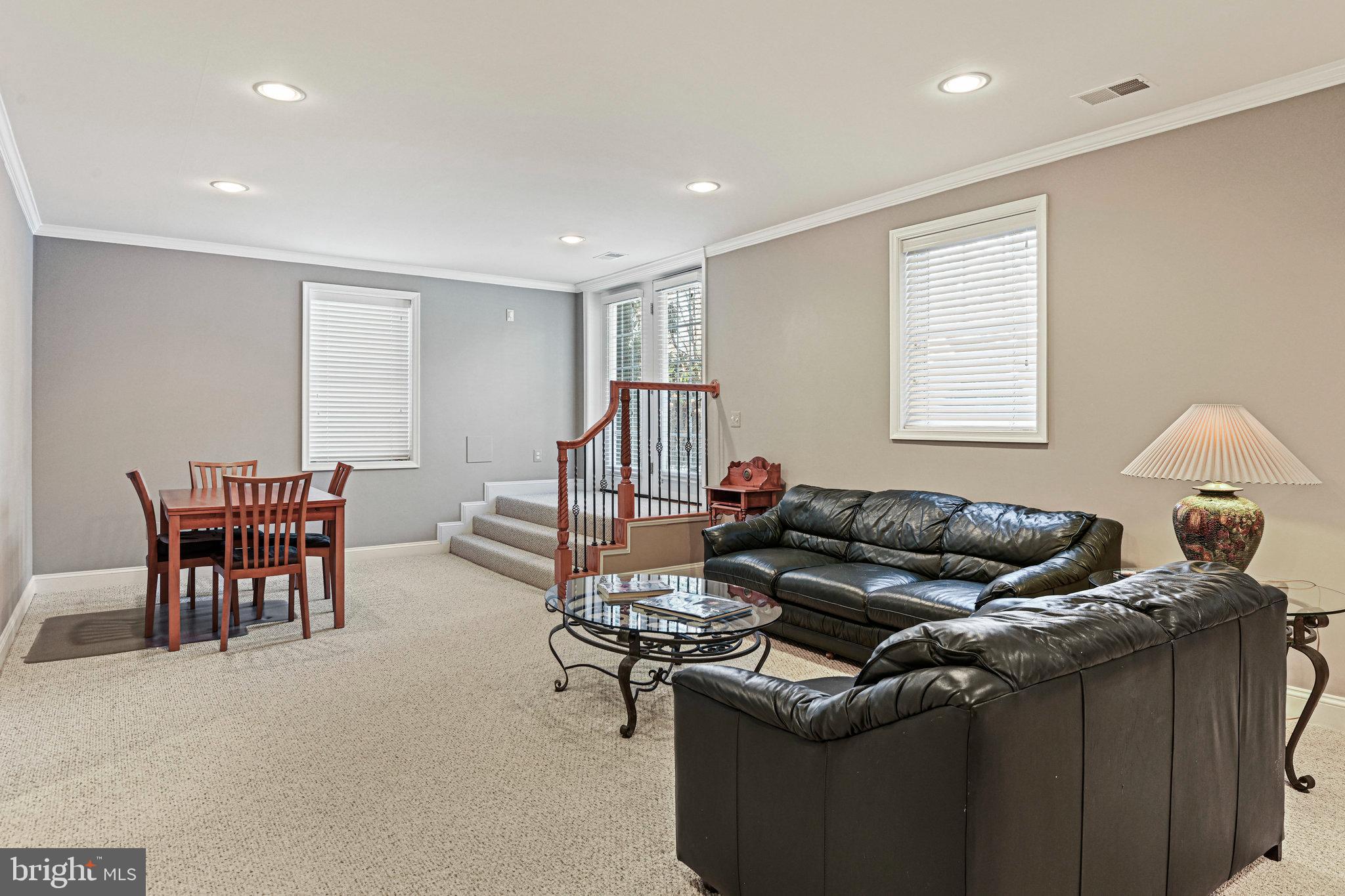 KINGCREST - Residential