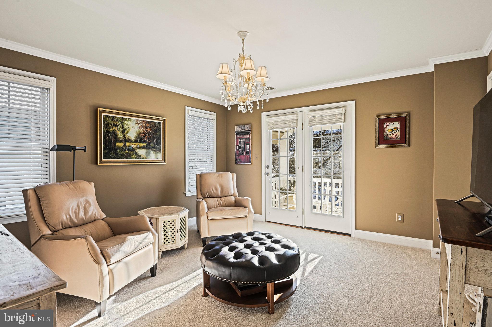 KINGCREST - Residential