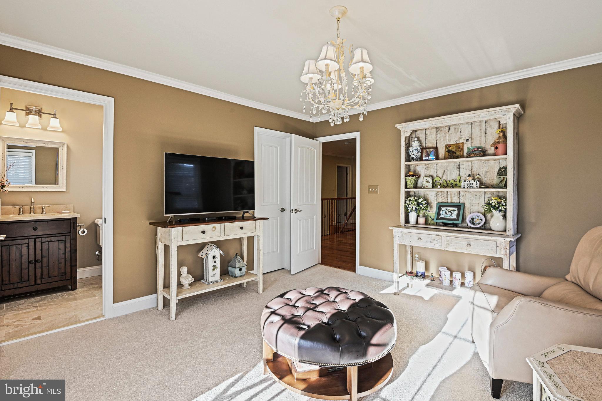 KINGCREST - Residential