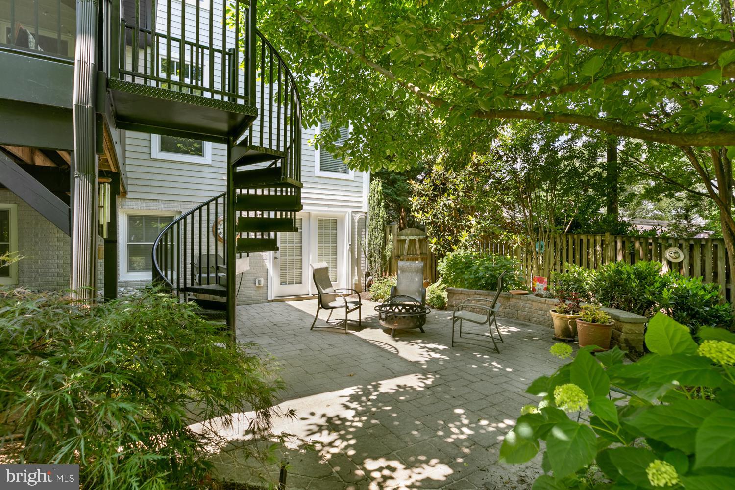 KINGCREST - Residential