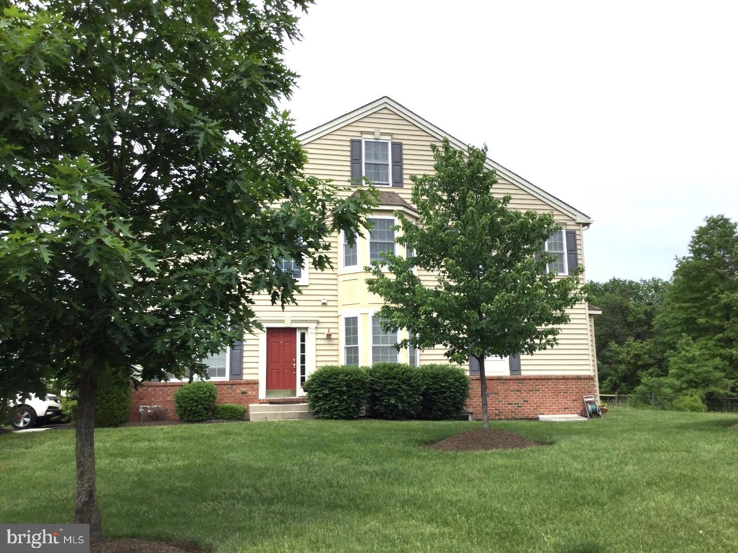 STURBRIDGE VILLAGE - Residential