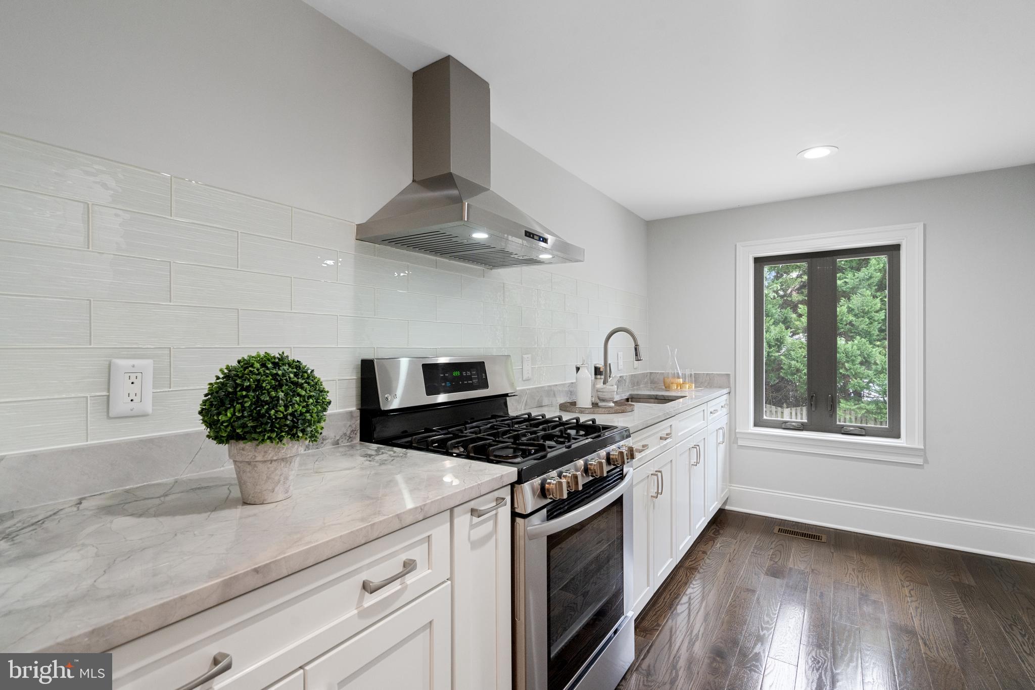 COLVIN MILL RUN - Residential