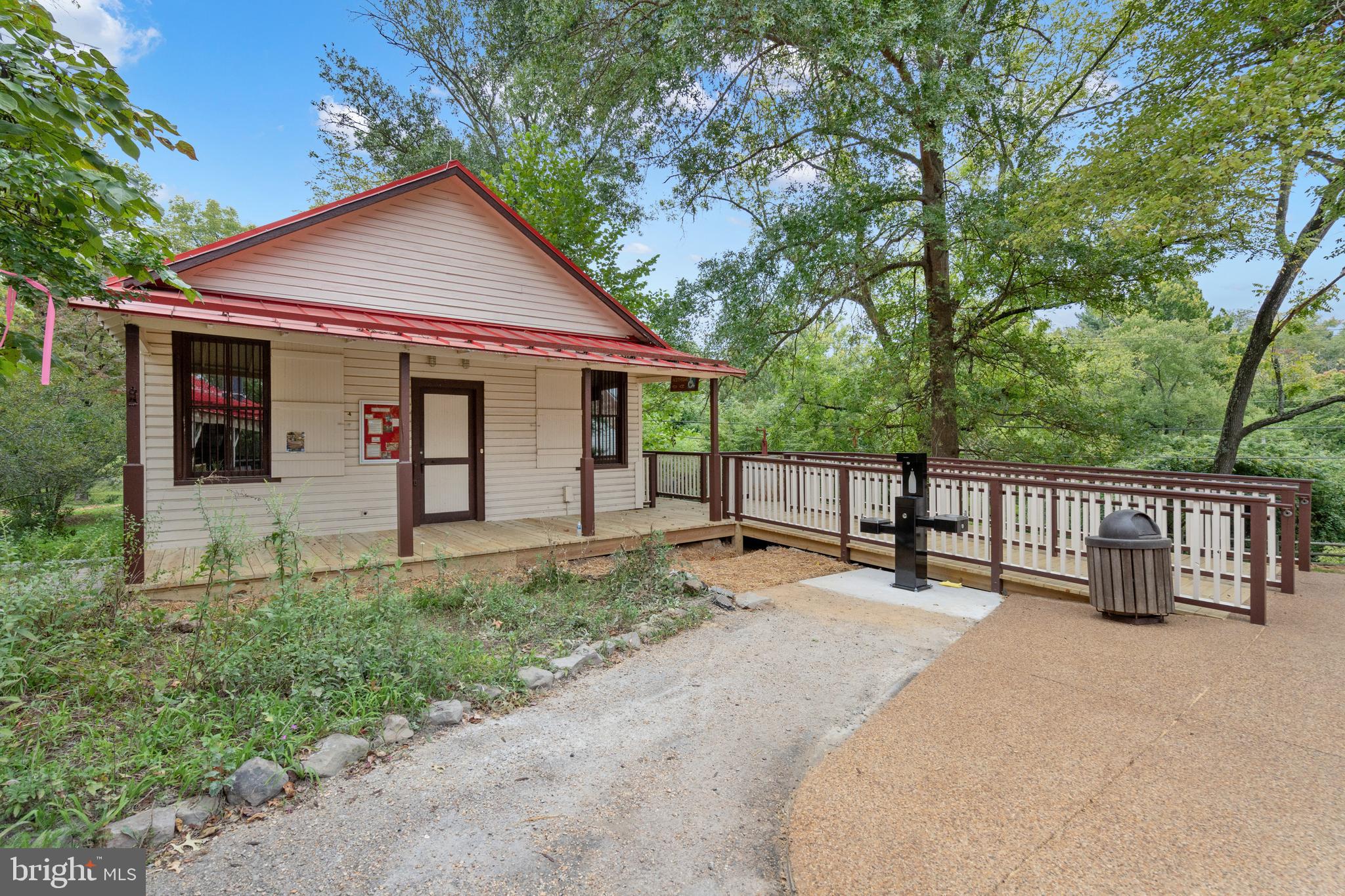 COLVIN MILL RUN - Residential