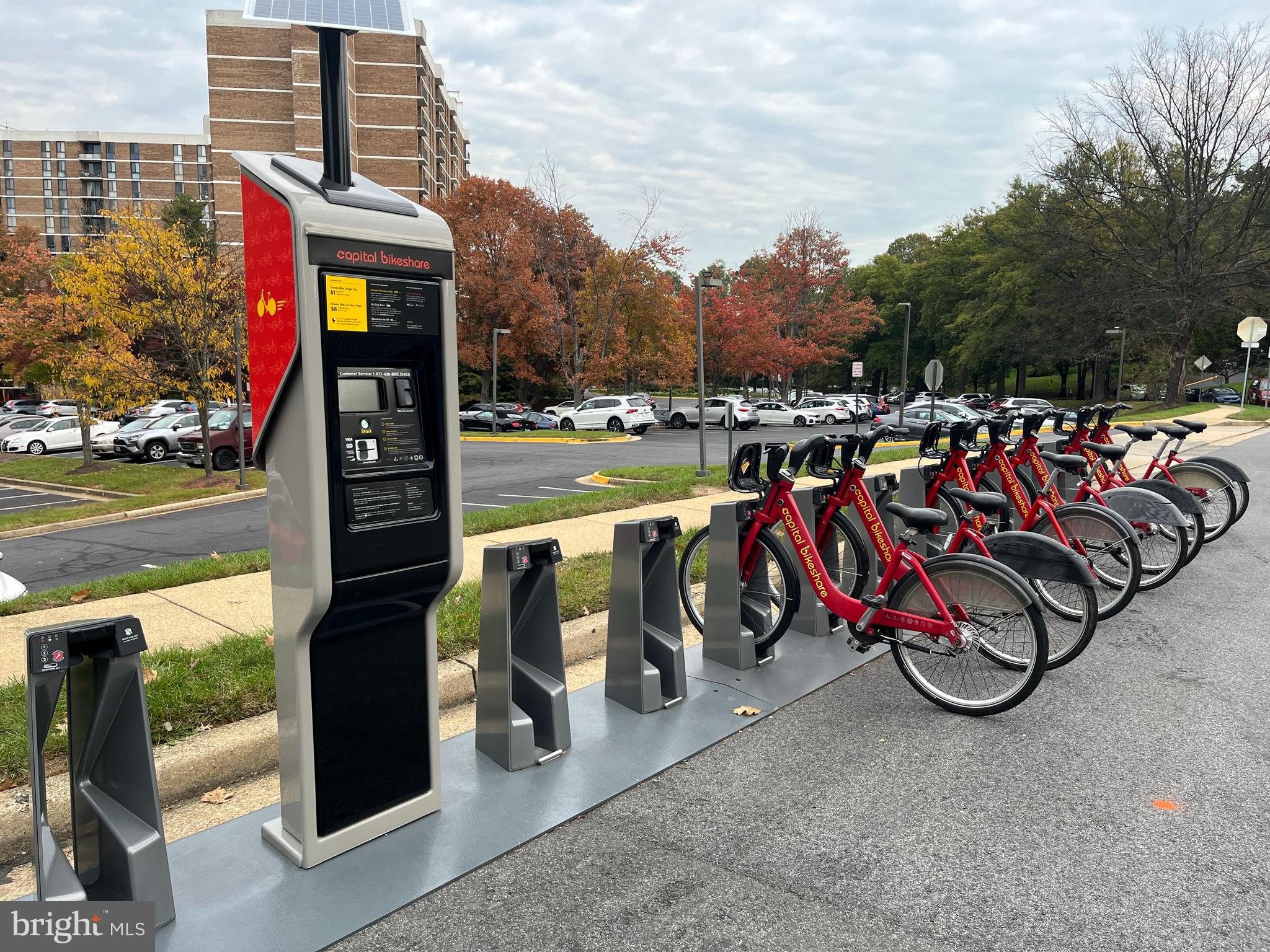 IDYLWOOD TOWERS CONDO - Residential