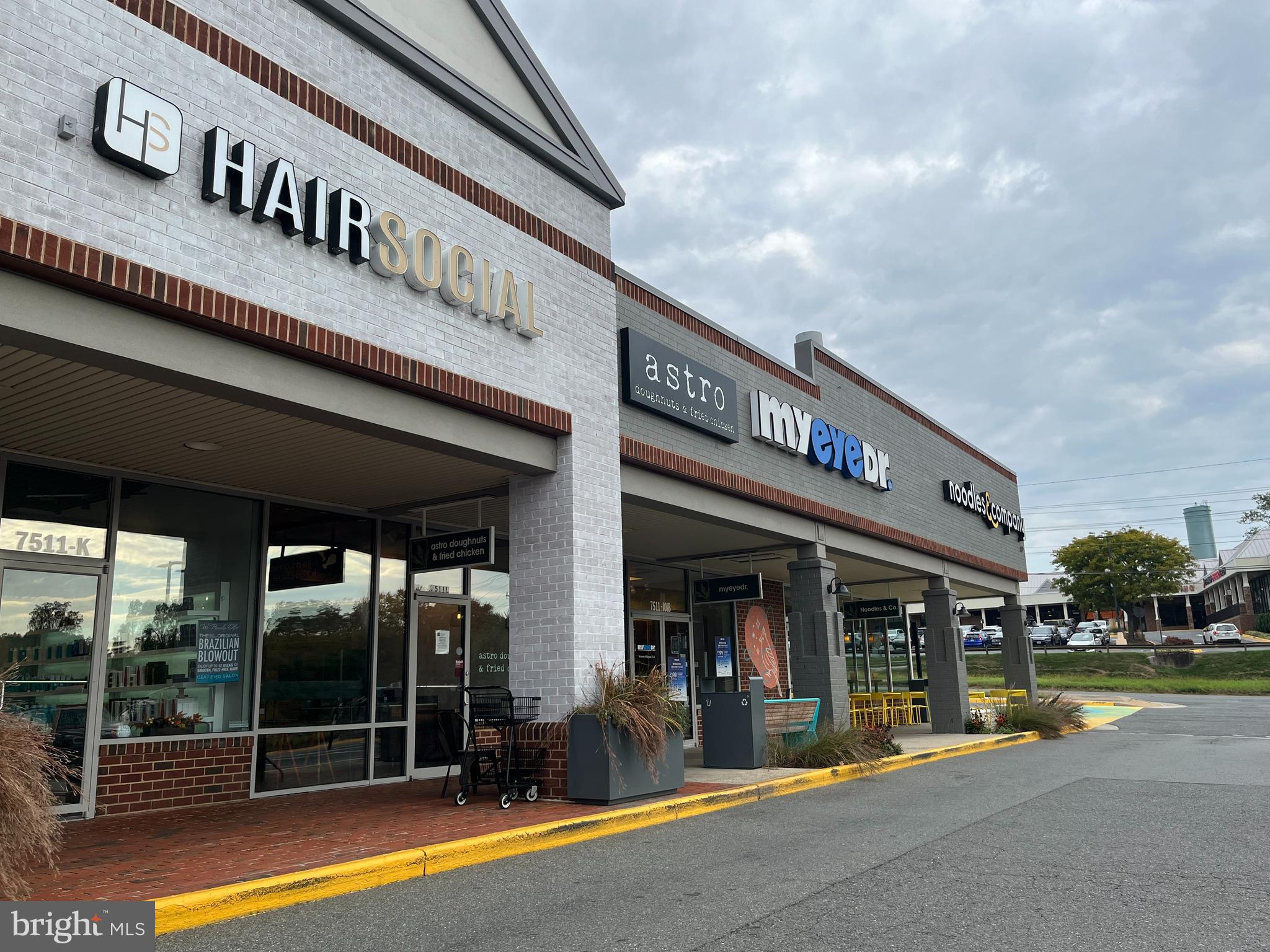 IDYLWOOD TOWERS CONDO - Residential