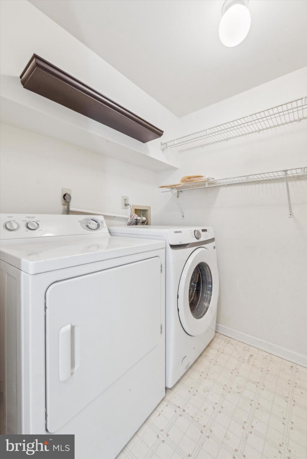 DARLINGTON WOODS - Residential