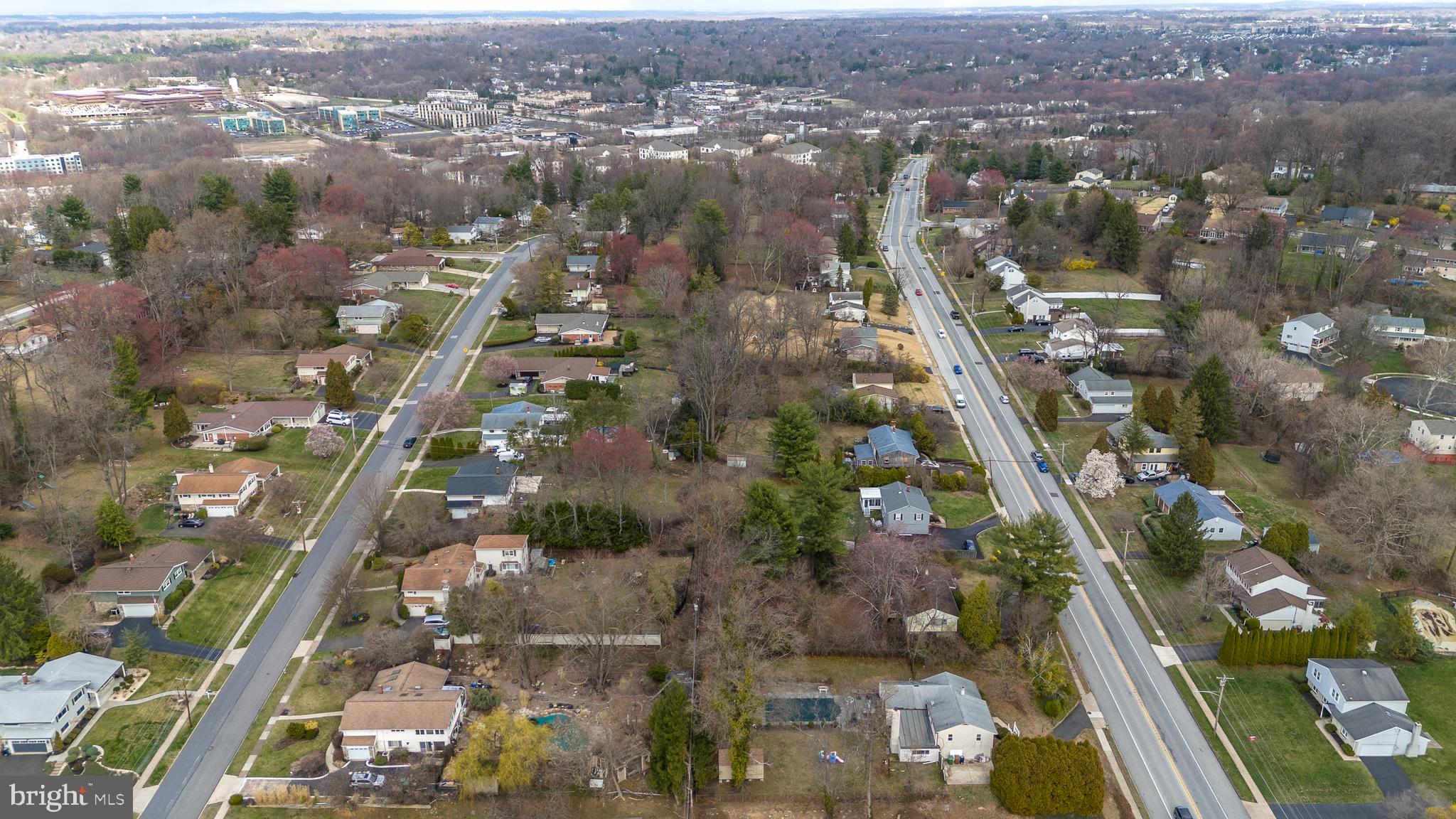 COUNTRY CLUB ESTS - Residential