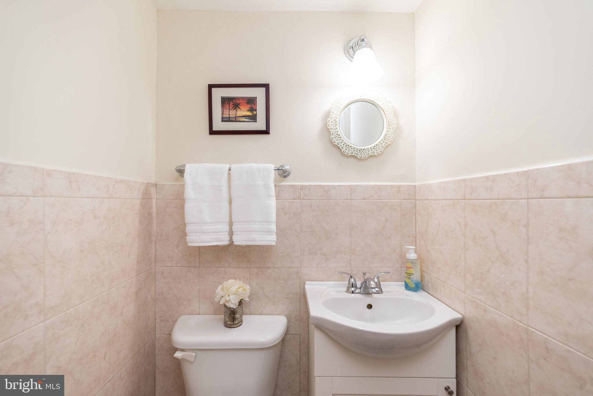 COUNTRY CLUB ESTS - Residential