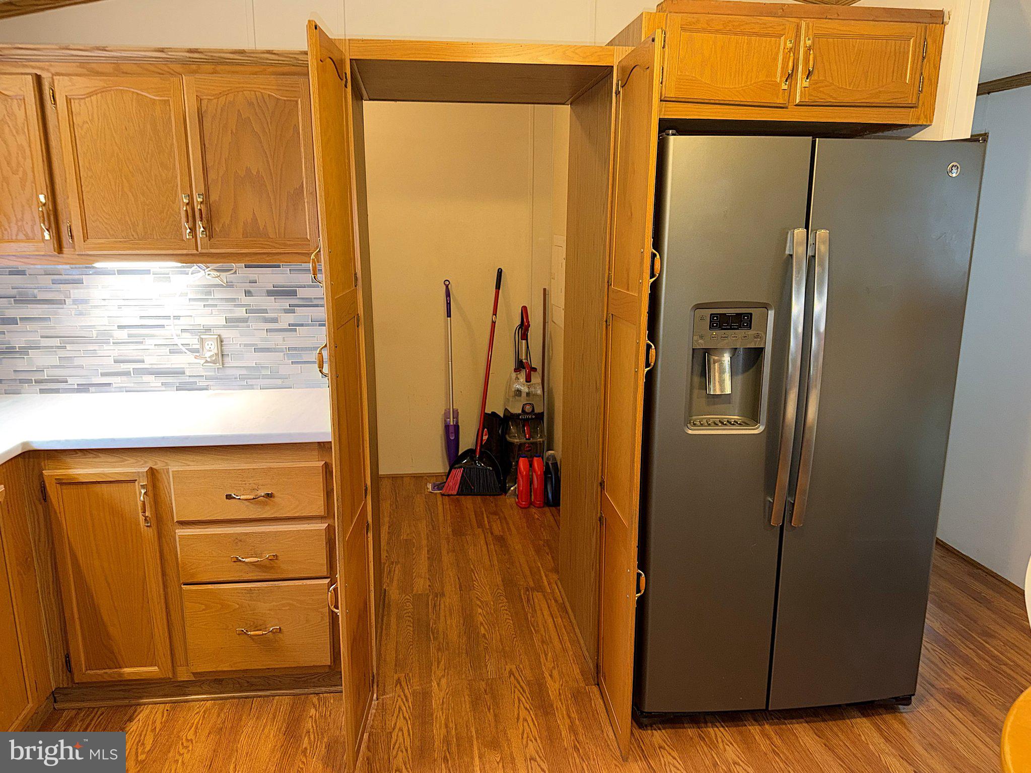 578 TRIMBLE ROAD TRLR 21
