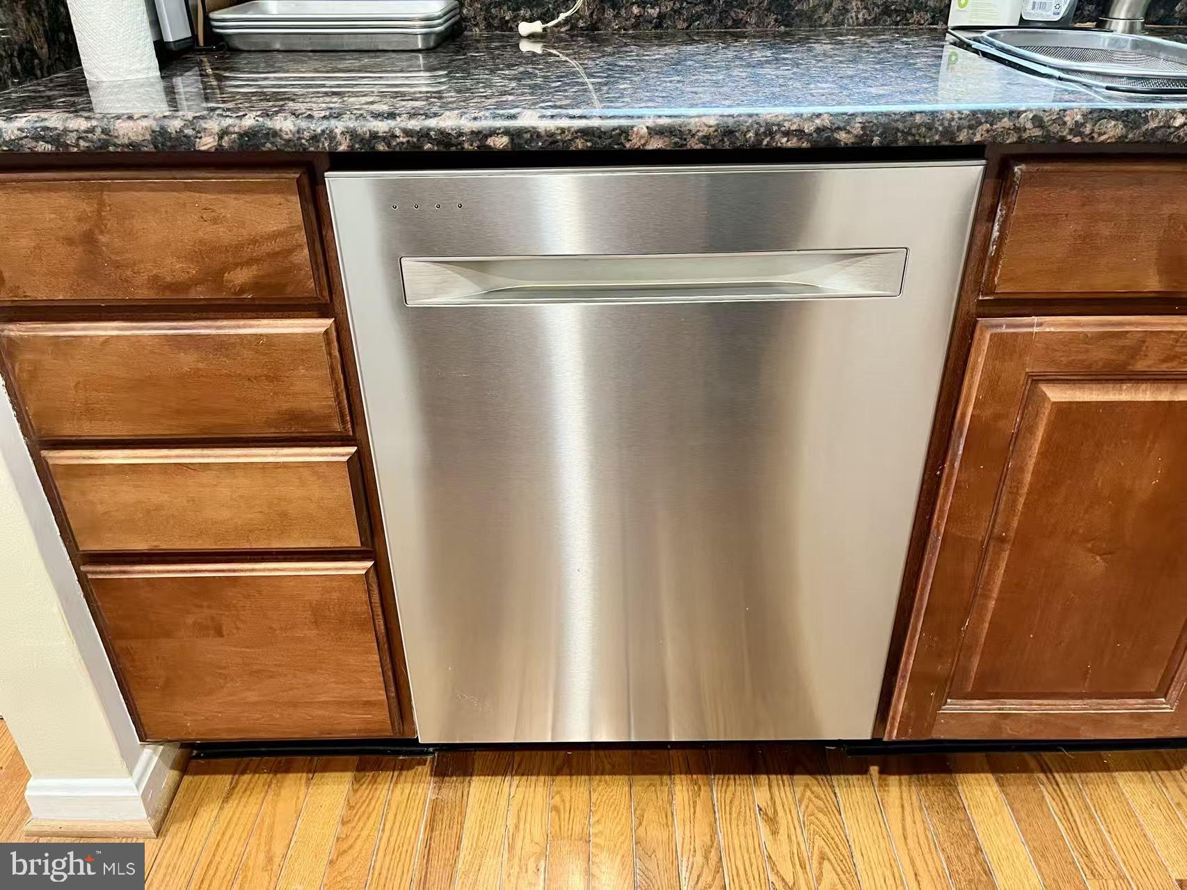 RANDOM HILLS LAND BAY - Residential Lease