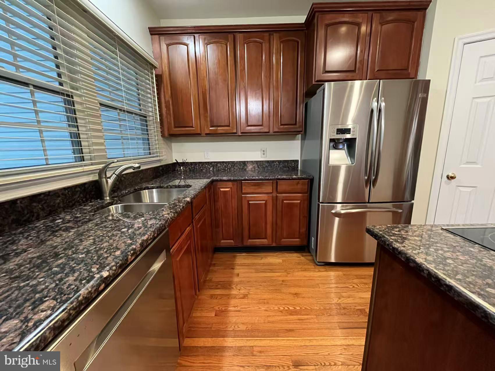 RANDOM HILLS LAND BAY - Residential Lease