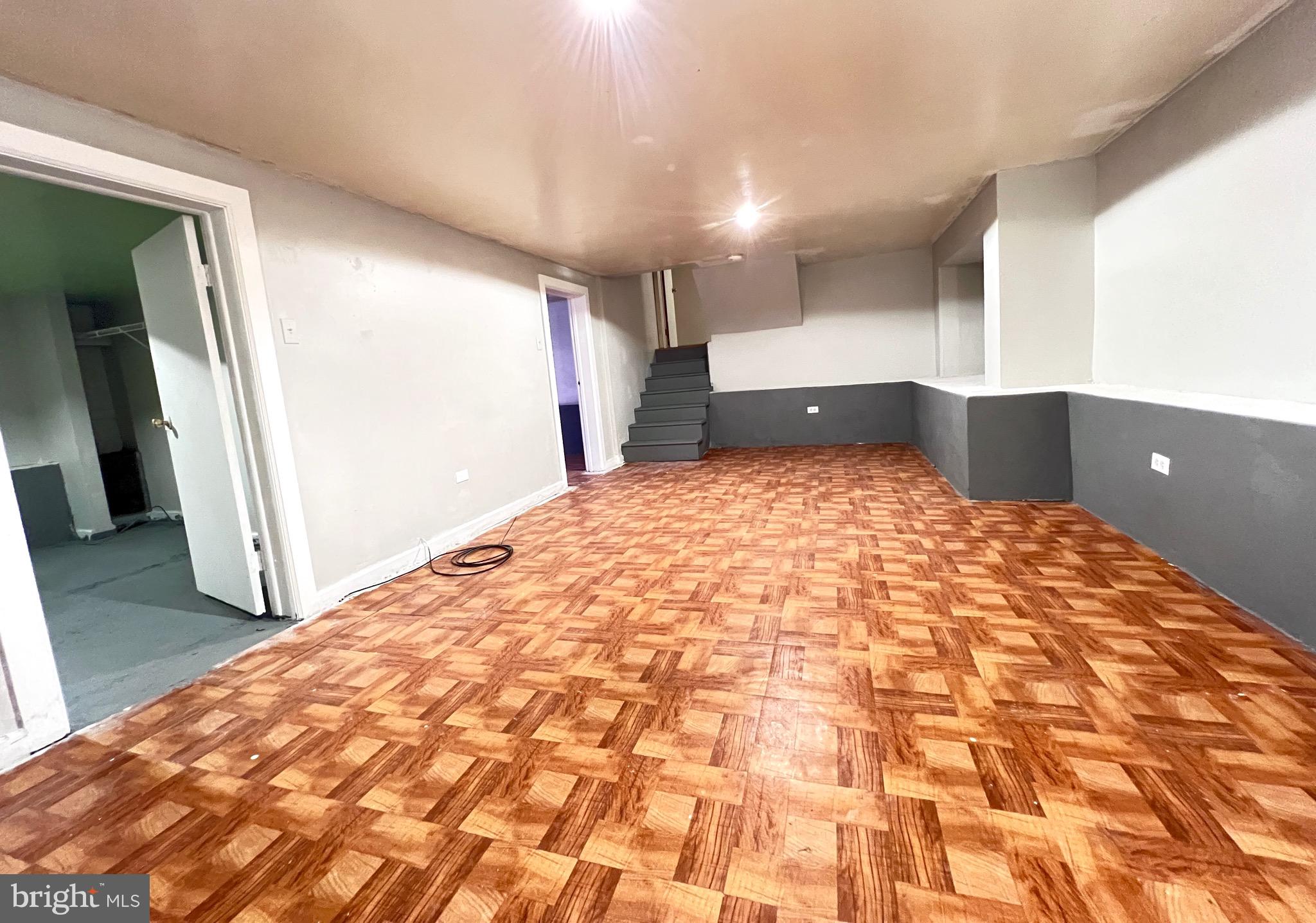 CONESTOGA LANDING - Residential