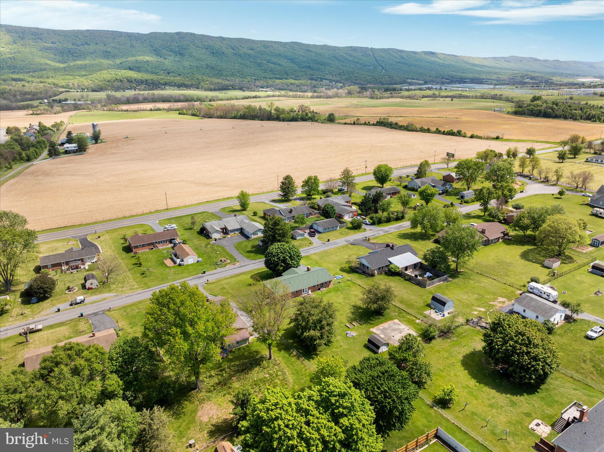 PLEASANT VIEW - Residential