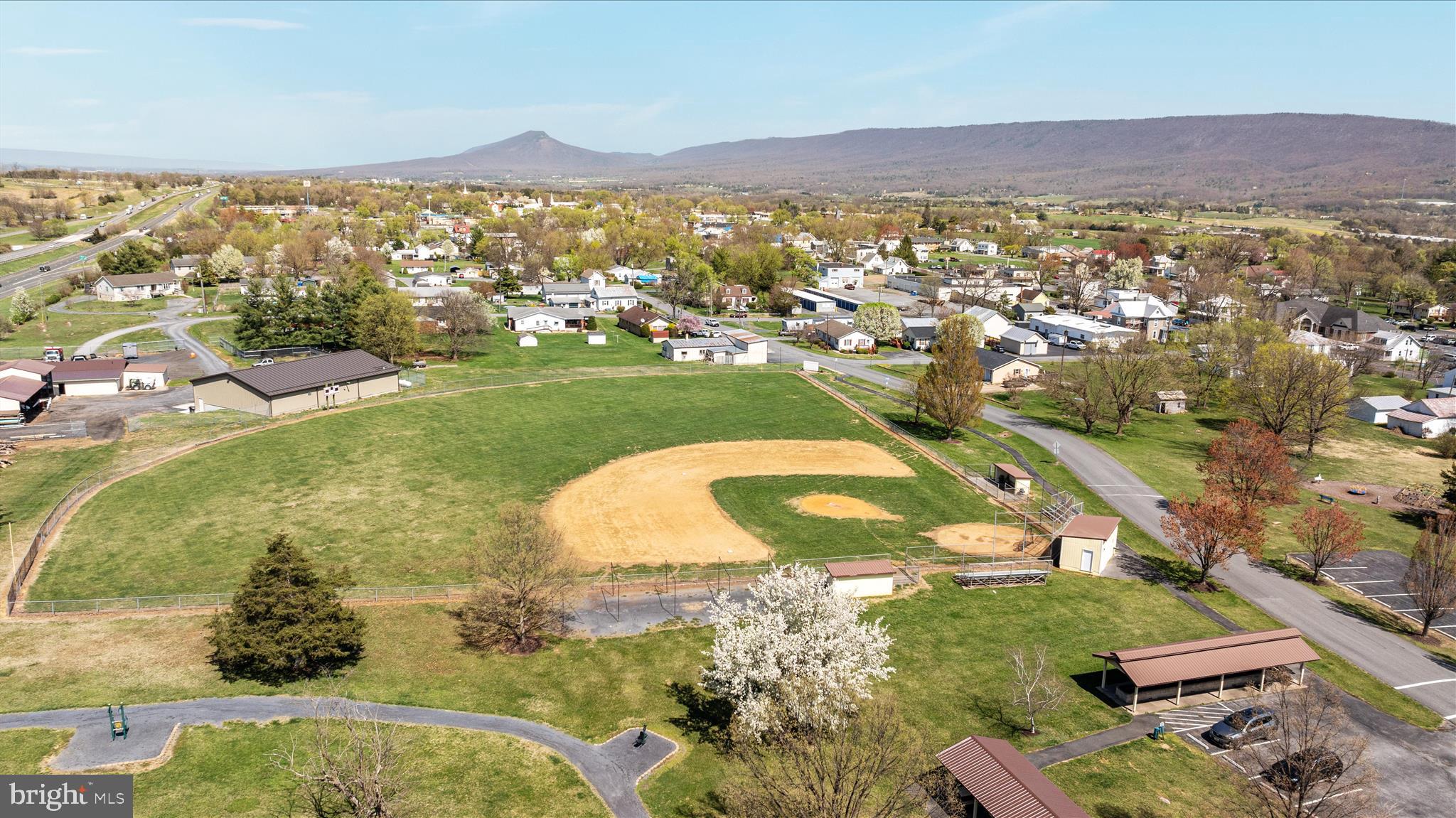 PLEASANT VIEW - Residential