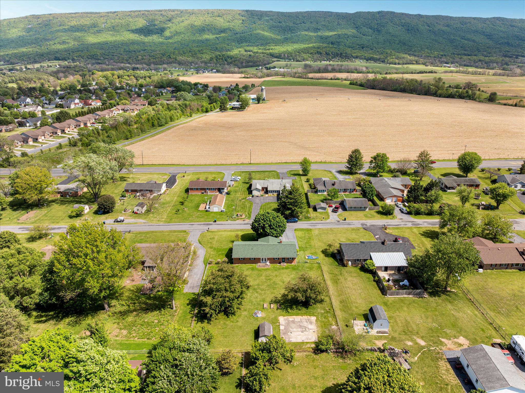 PLEASANT VIEW - Residential