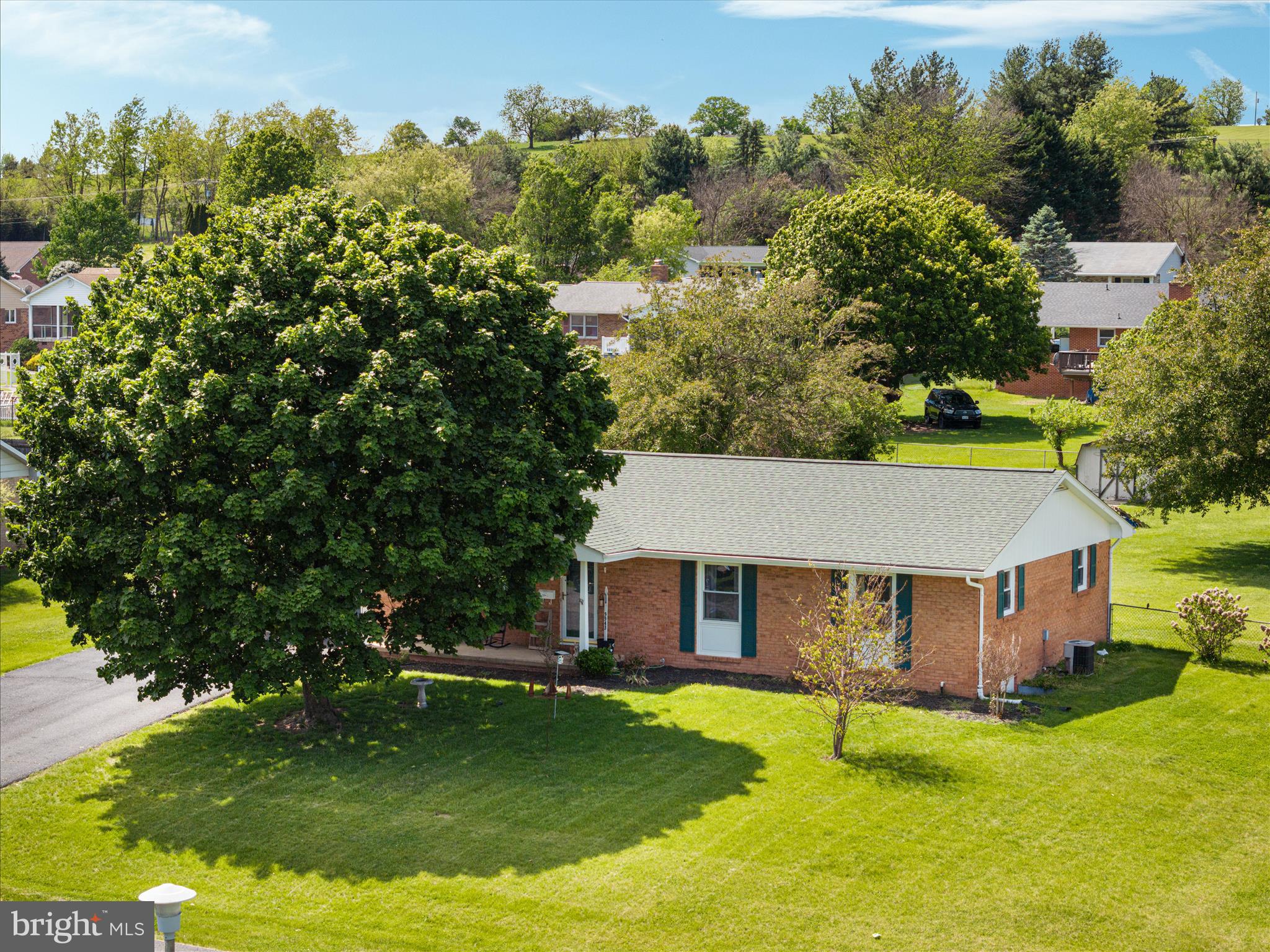 PLEASANT VIEW - Residential