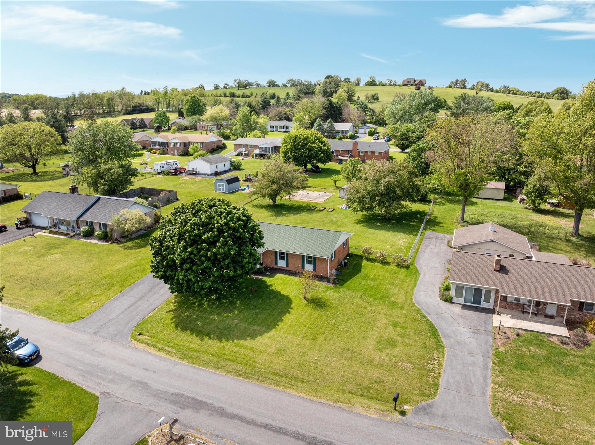 PLEASANT VIEW - Residential