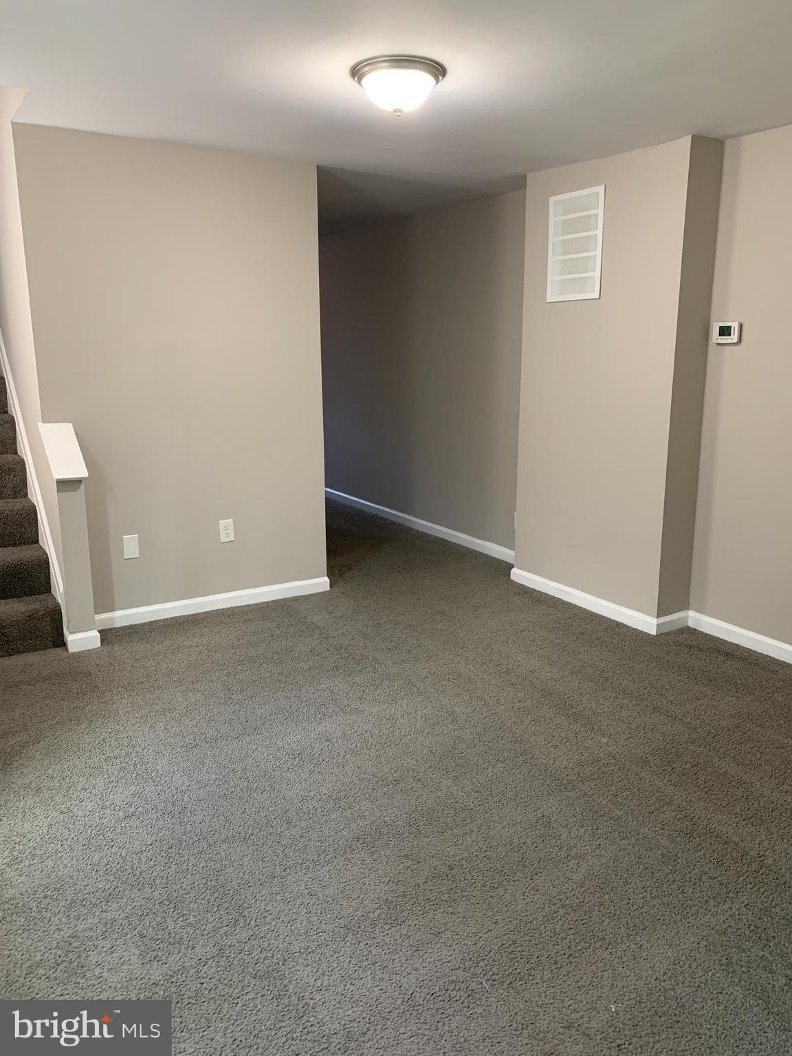 BROADWAY EAST - Residential