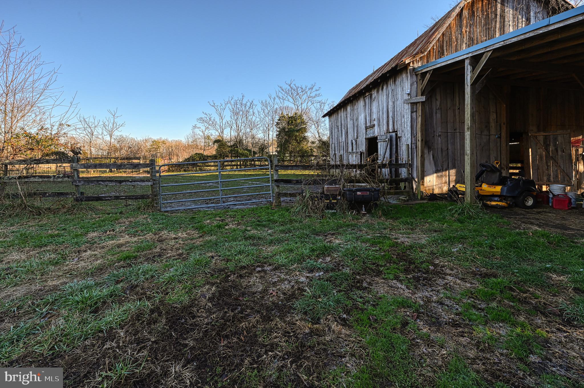 DUCKINGHOLE CREEK - Residential
