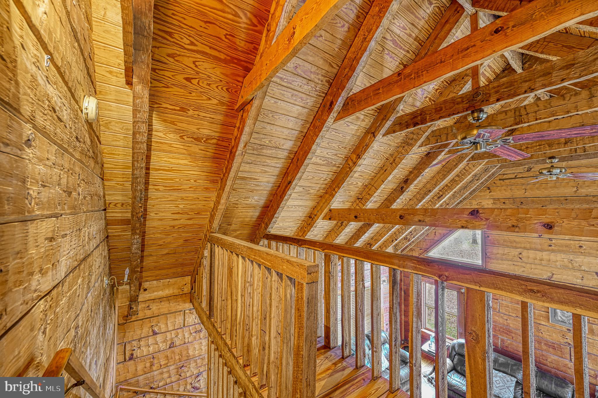 DUCKINGHOLE CREEK - Residential