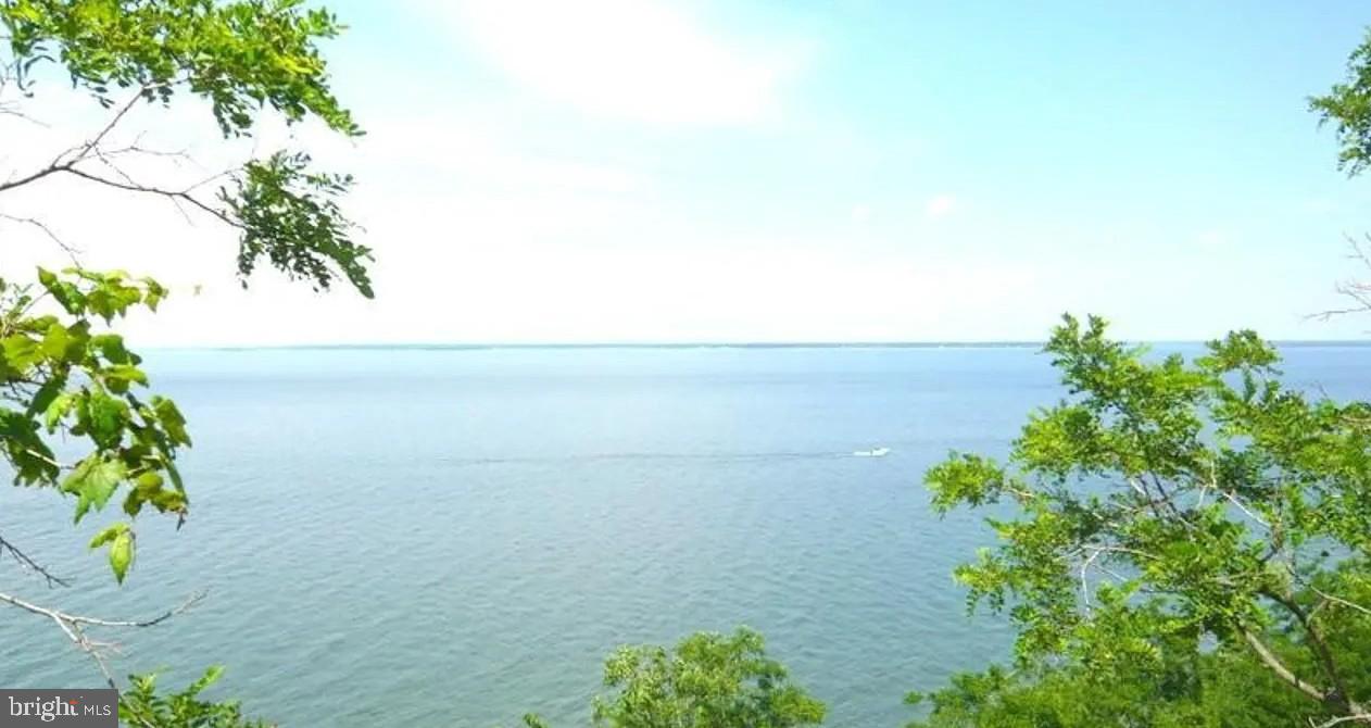 STRATFORD HARBOUR - Residential Lease