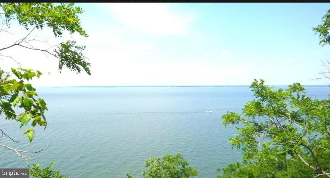 STRATFORD HARBOUR - Residential Lease