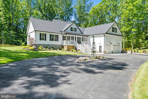 5570 WARREN DRIVE HUNTINGTOWN MD 20639