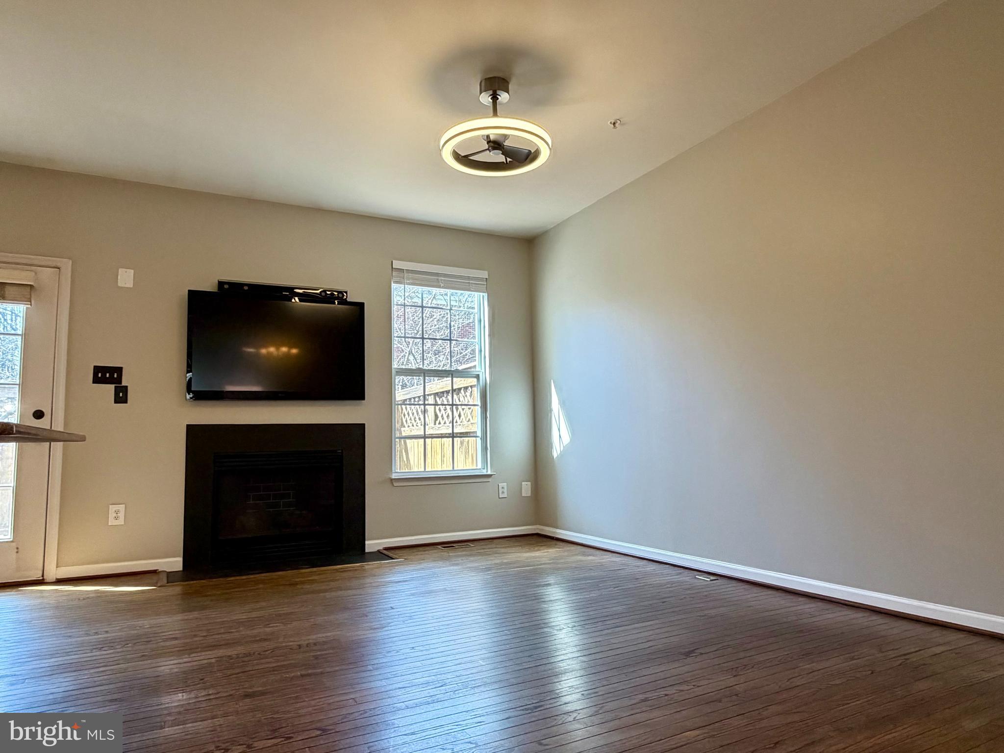 6036 HELMSMAN WAY A3-55