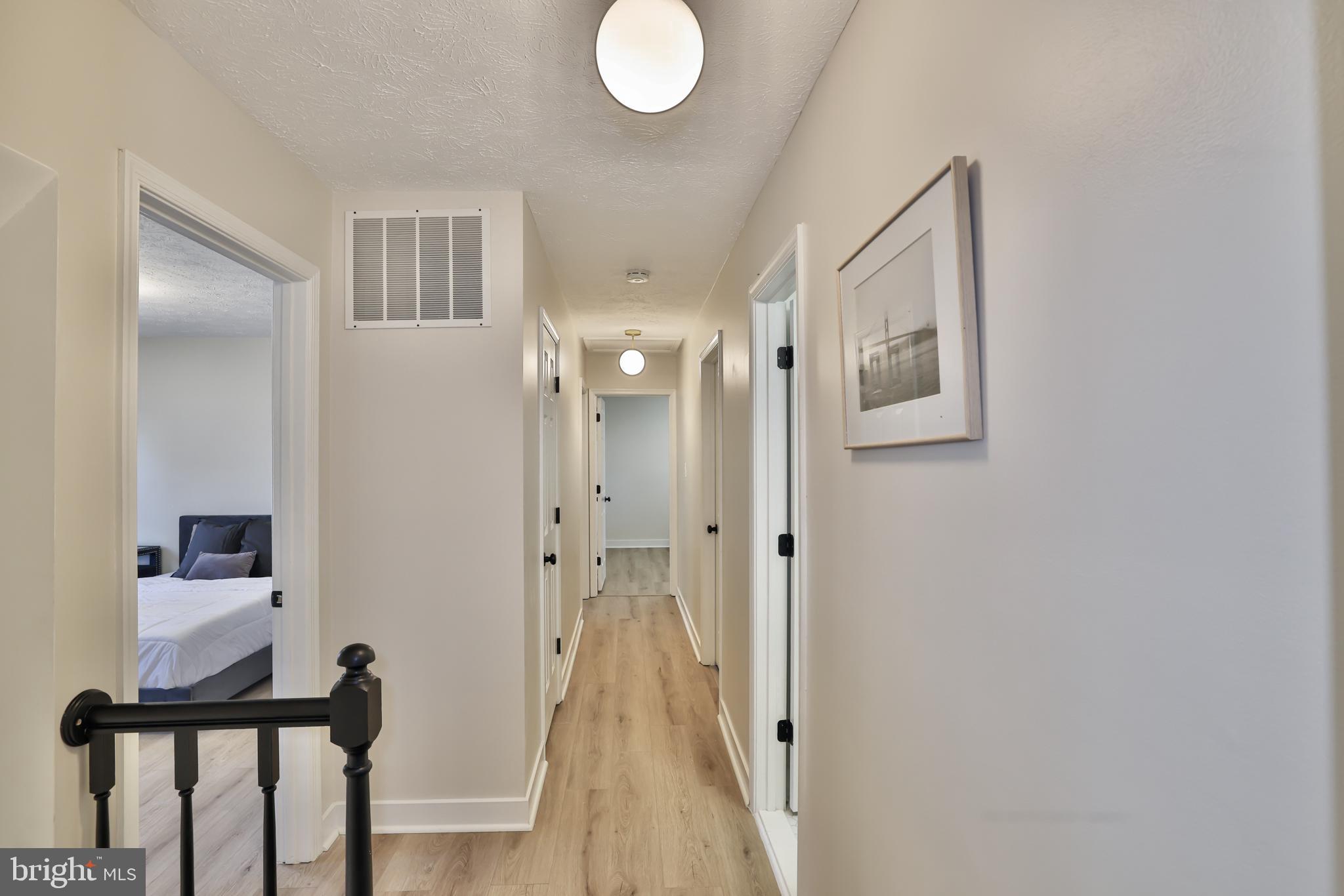 BARKER HILL - Residential