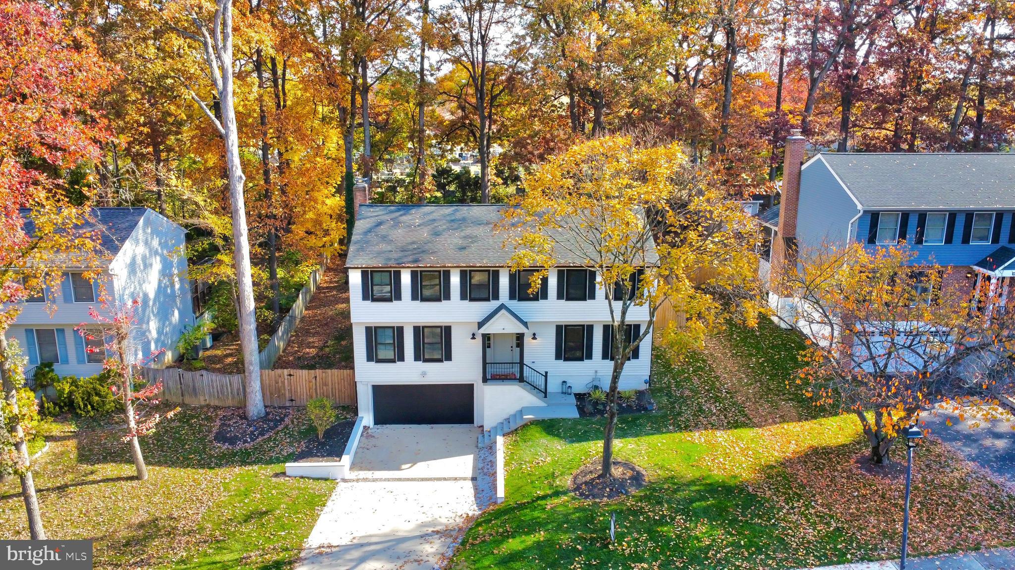 BARKER HILL - Residential