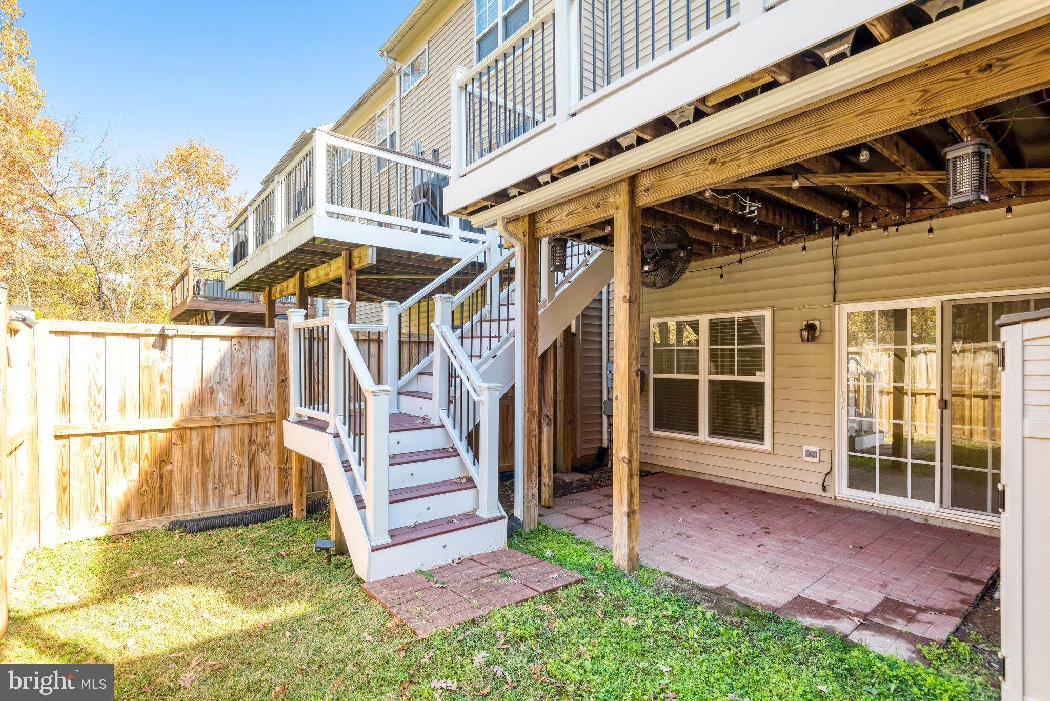 PEMBROOKE - Residential