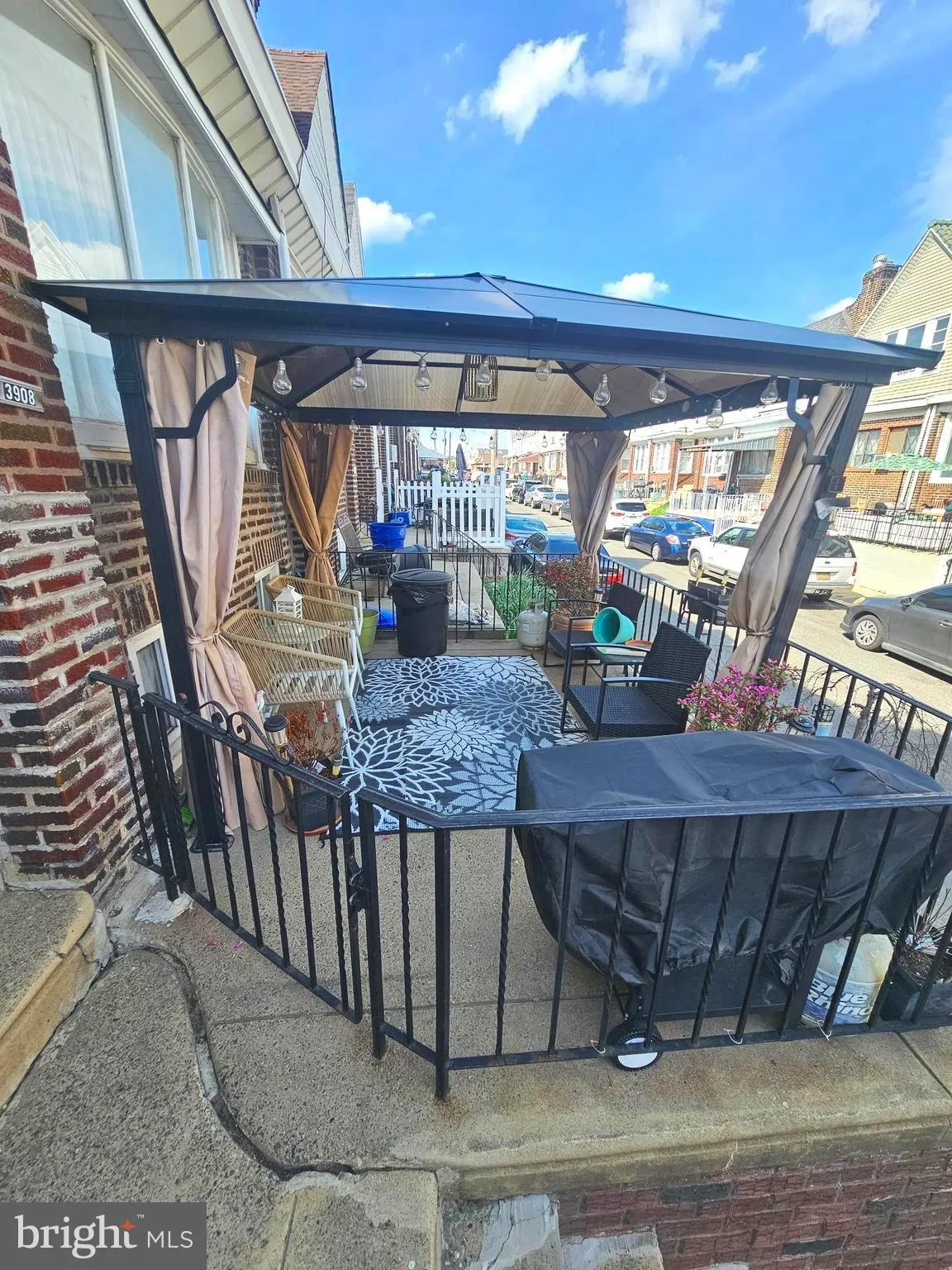 Philadelphia, Pennsylvania 19124, United States, 3 Bedrooms Bedrooms, ,2 BathroomsBathrooms,Residential,Coming Soon,133510