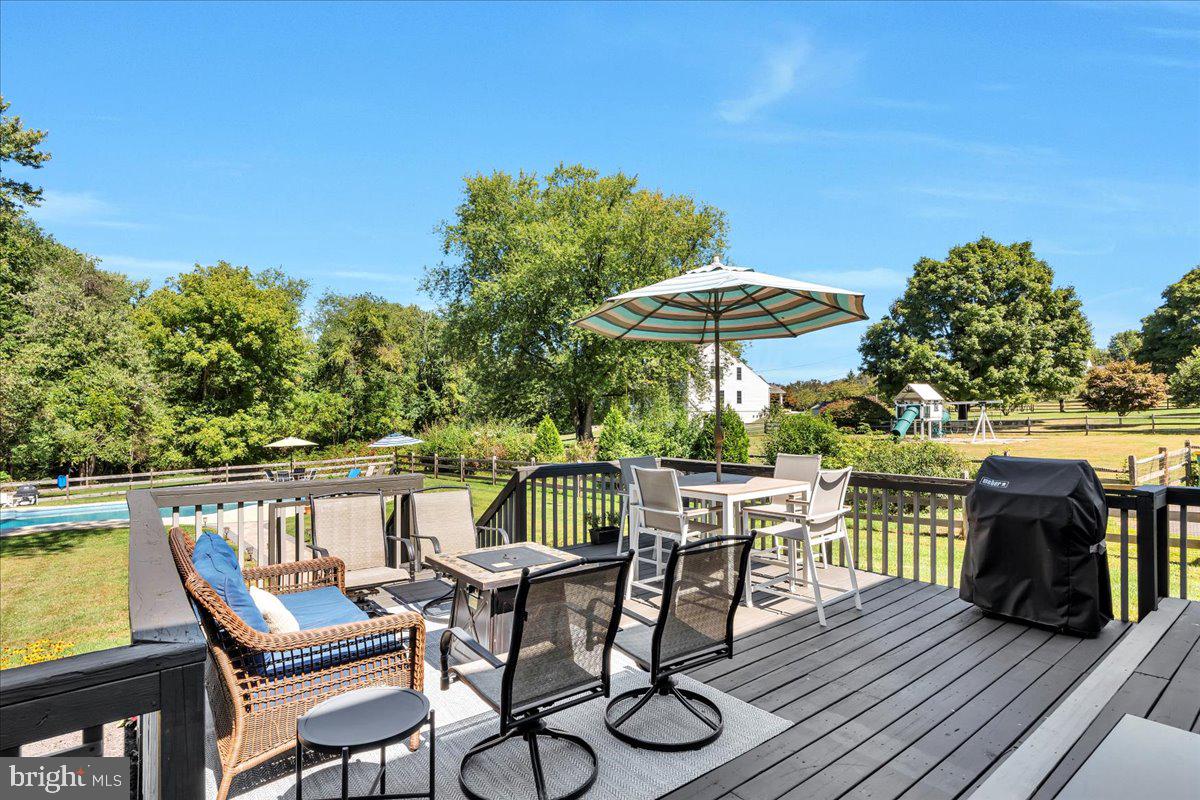 LINTON HILL FARM - Residential