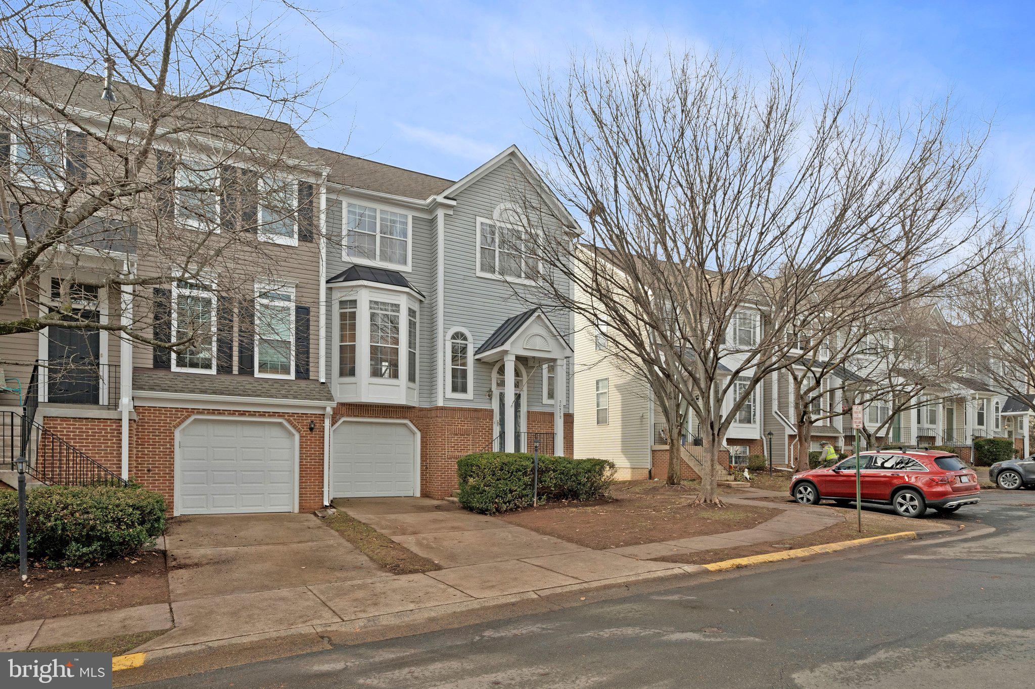 LOWES ISLAND - Residential