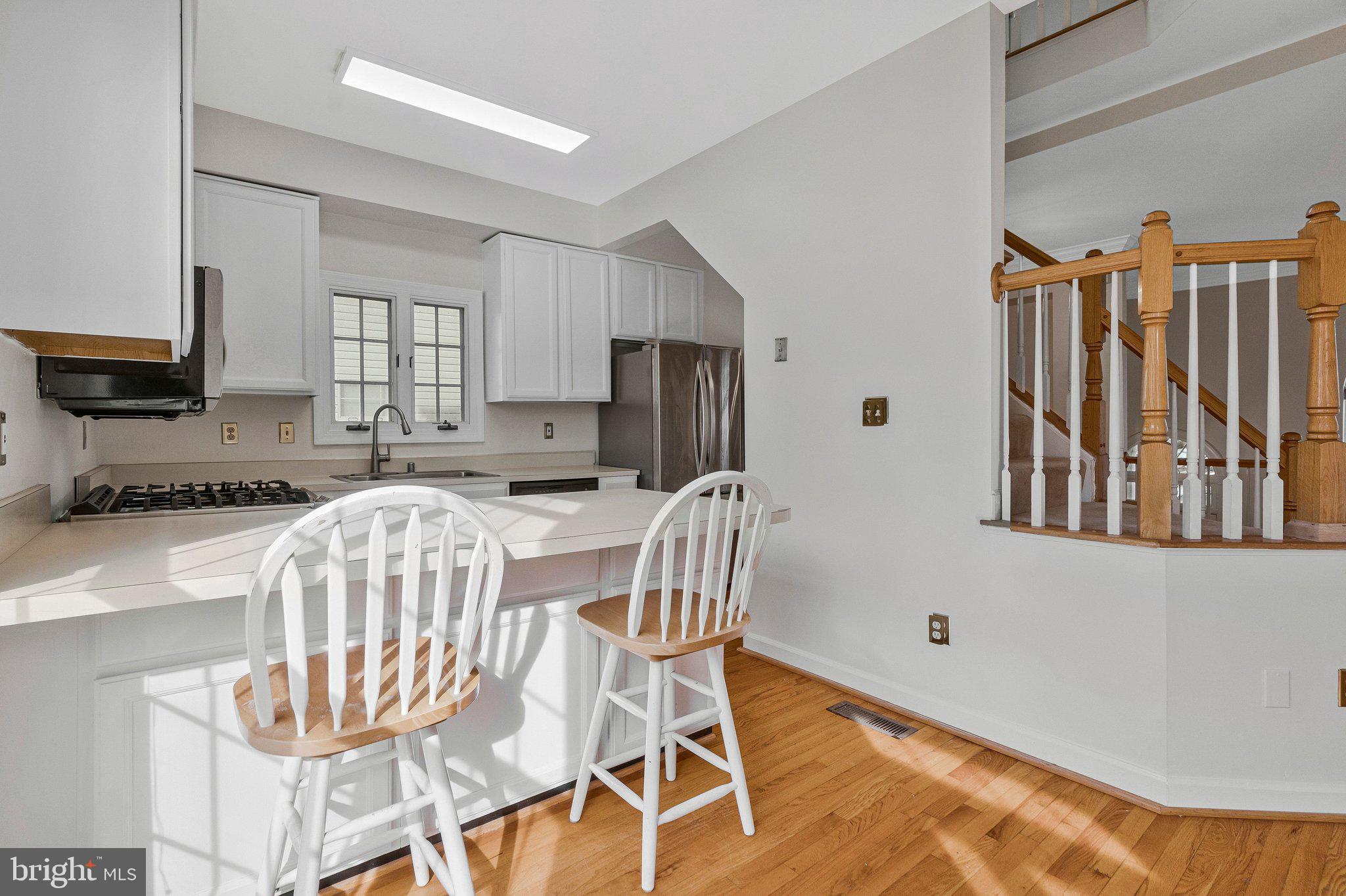 LOWES ISLAND - Residential