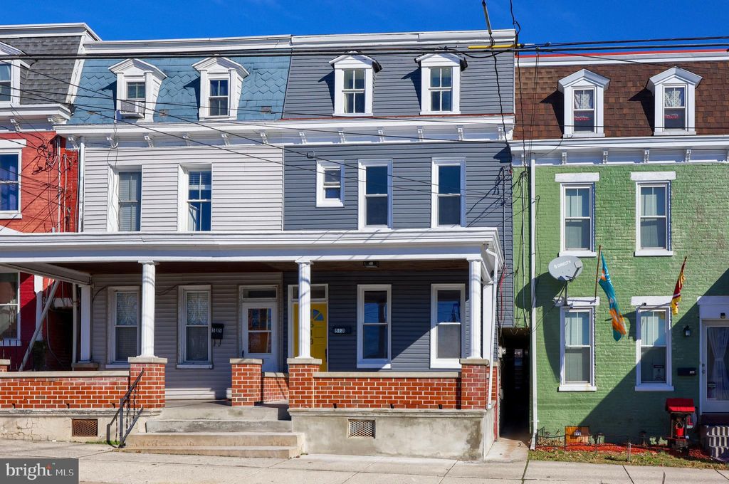 Photo of 513 N 2ND ST, COLUMBIA, PA 17512 (MLS # PALA2029806)