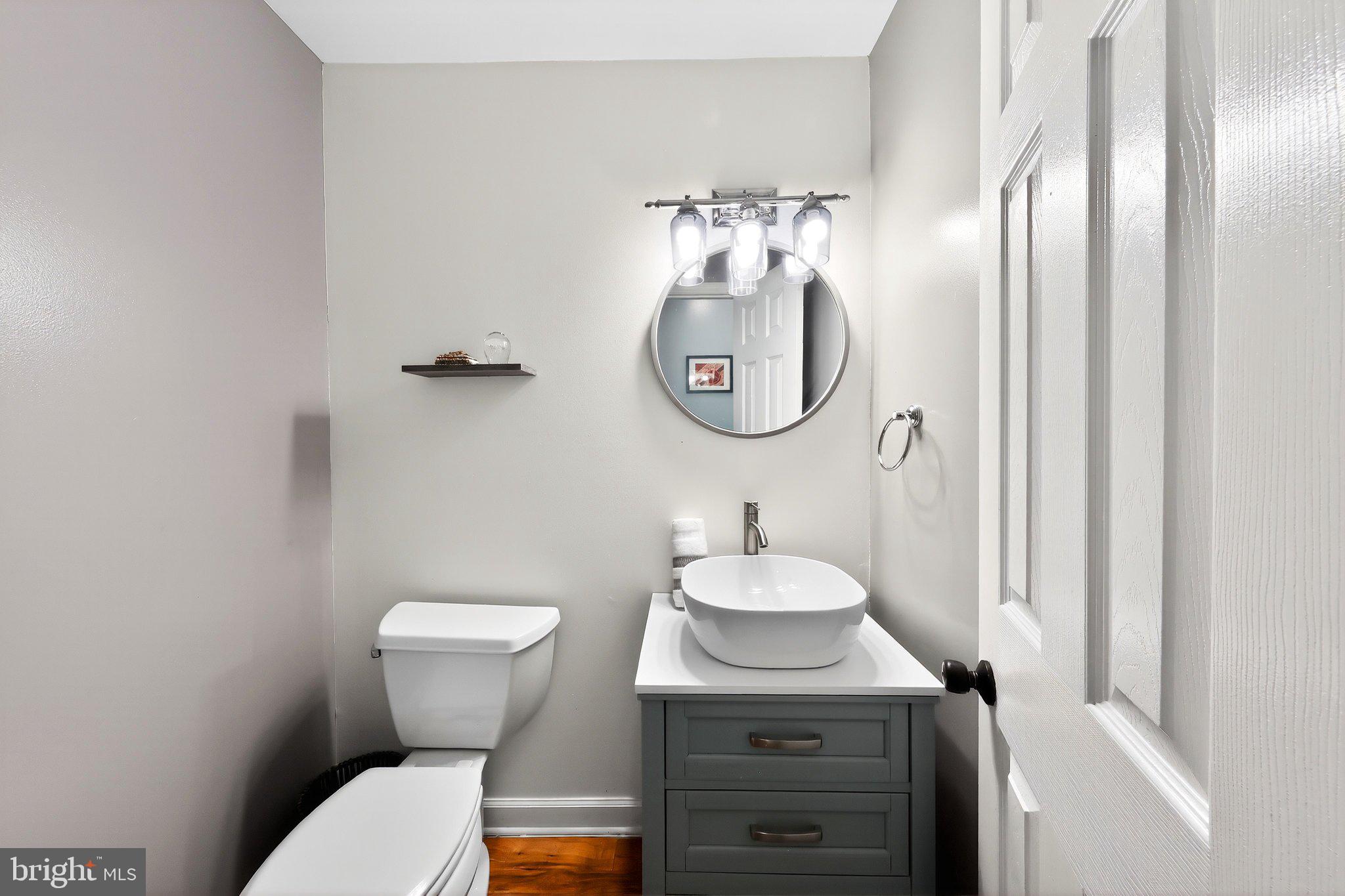 EAGLE GLEN - Residential