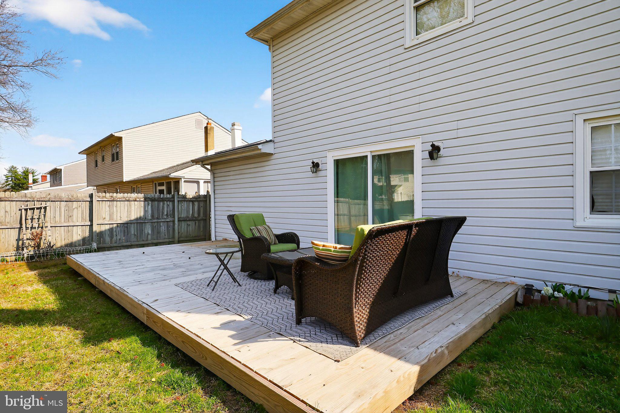 EAGLE GLEN - Residential