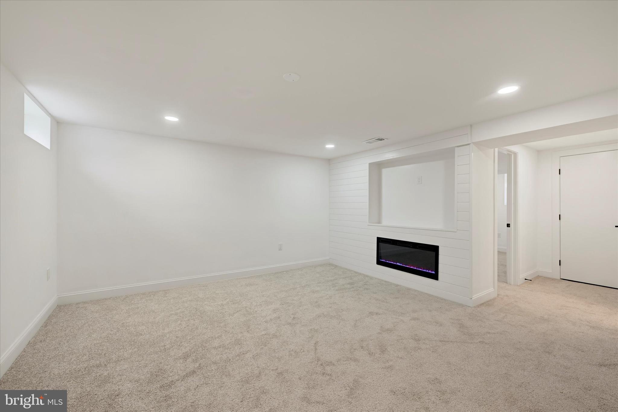 EDMONDSON PARK - Residential