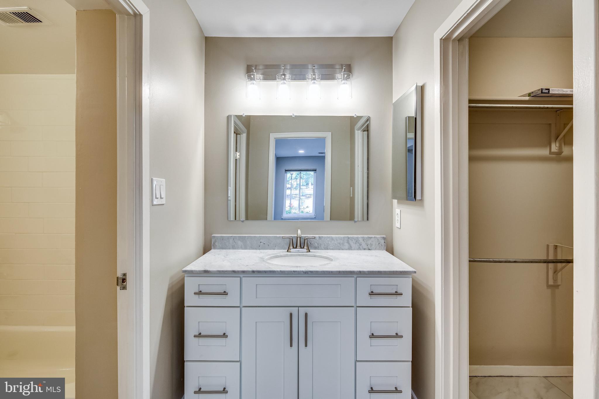 GEORGETOWN VILLAGE - Residential