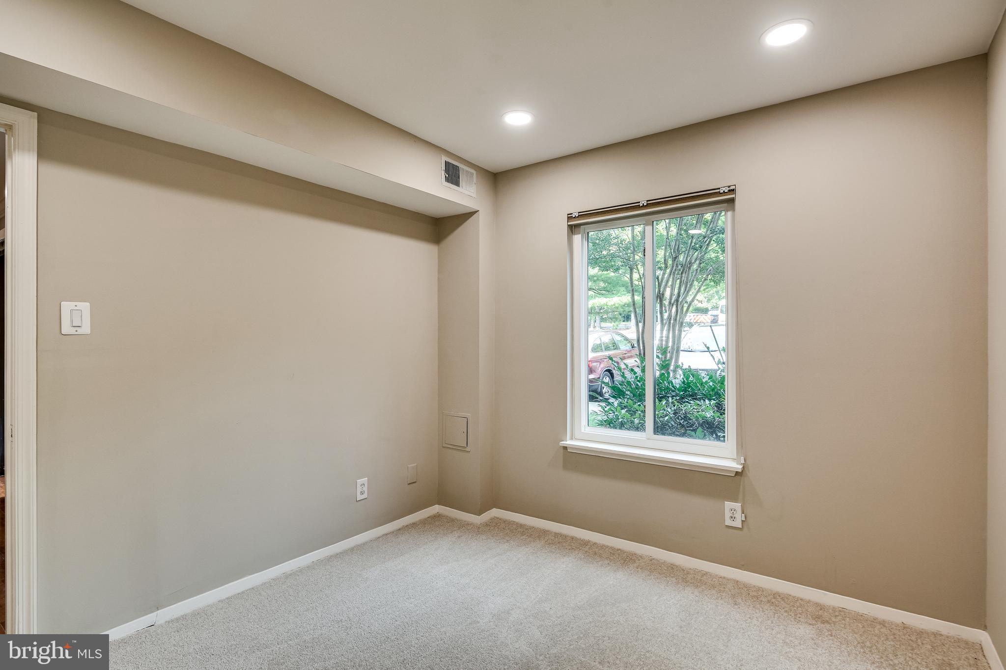 GEORGETOWN VILLAGE - Residential