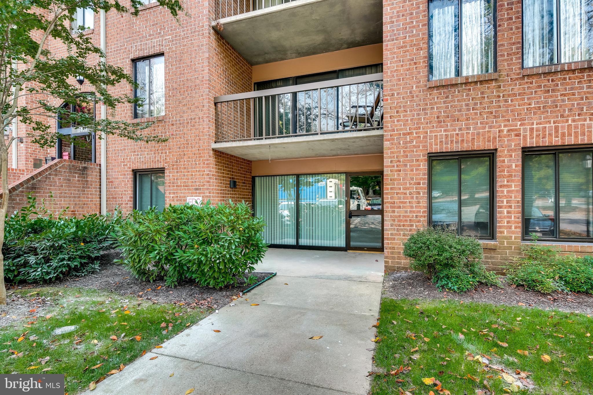 GEORGETOWN VILLAGE - Residential