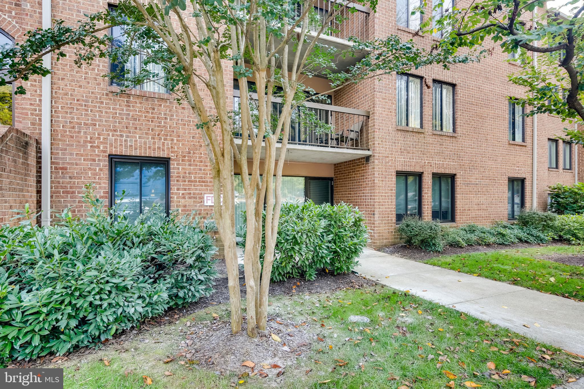 GEORGETOWN VILLAGE - Residential