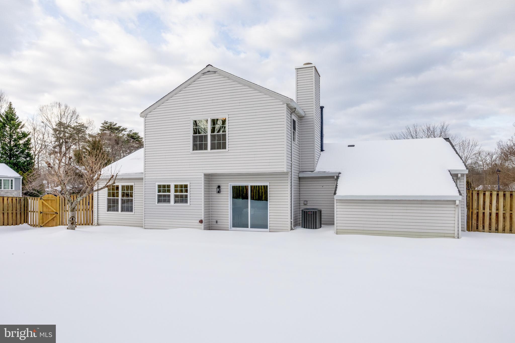 PEPPER TREE - Residential