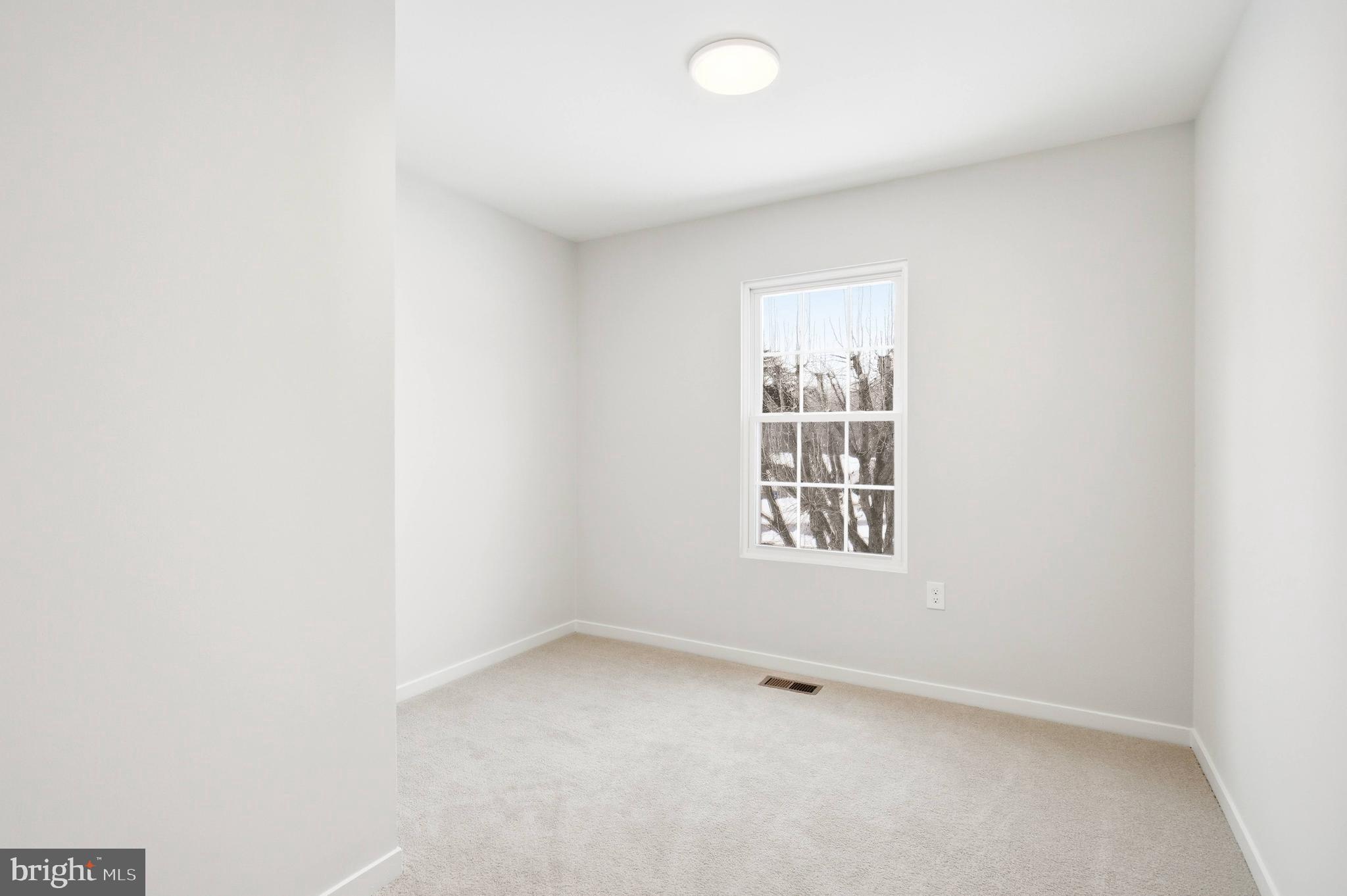 PEPPER TREE - Residential