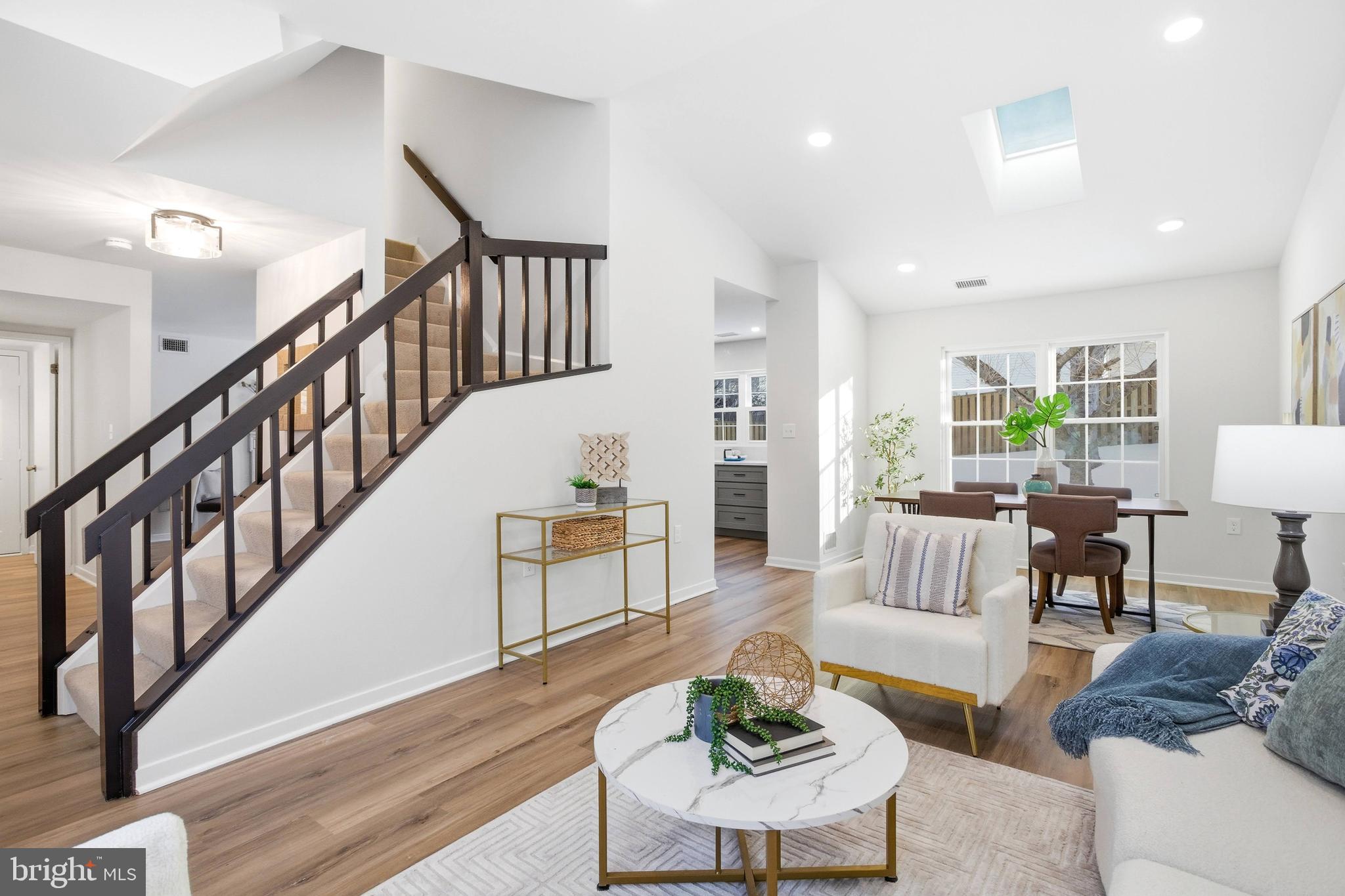 PEPPER TREE - Residential