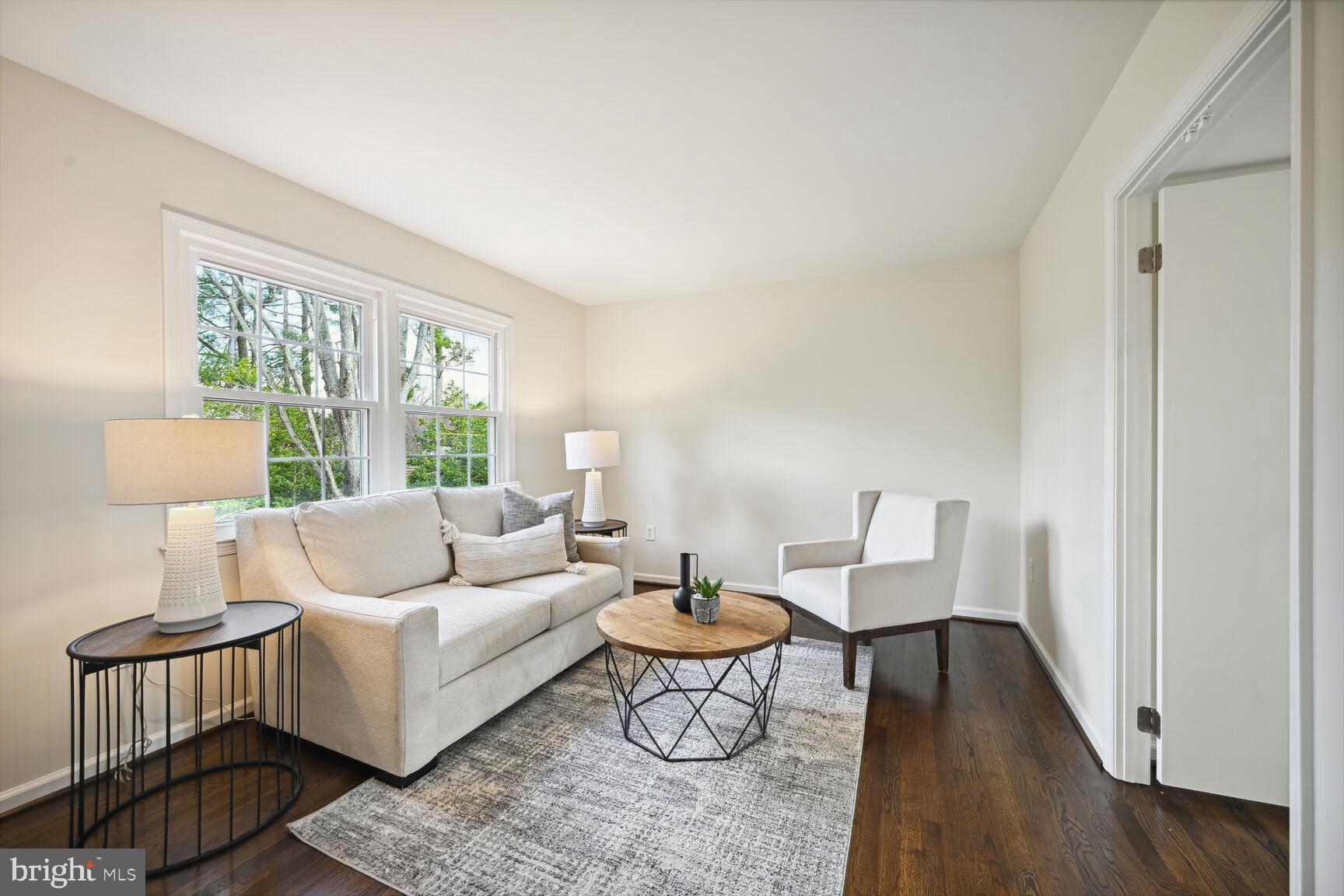 EAST GATE OF POTOMAC - Residential