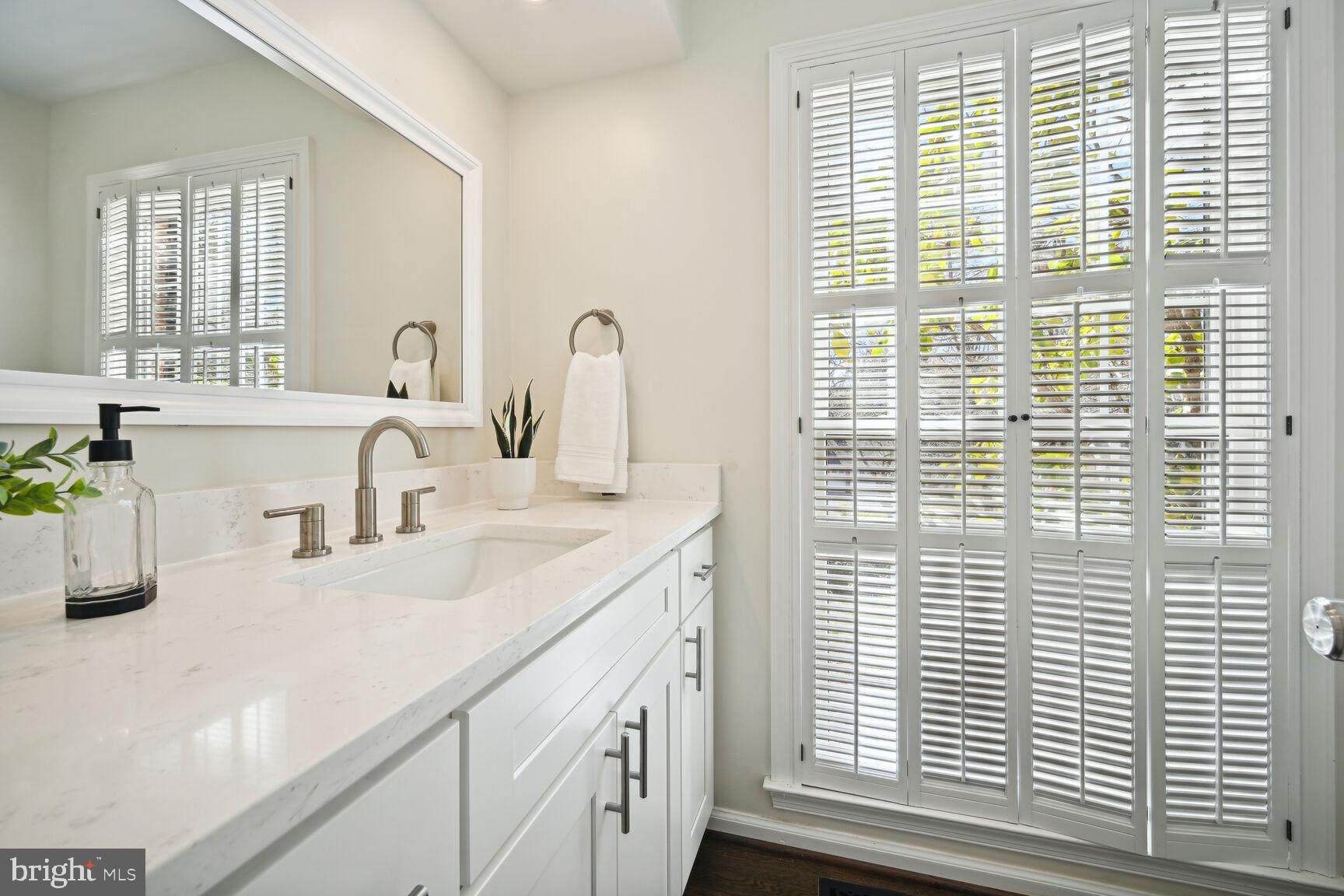 EAST GATE OF POTOMAC - Residential